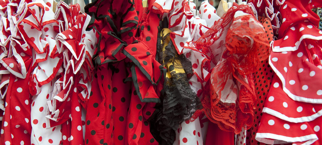 Imagen principal del artículo Los lunares en la moda flamenca: orígenes y aplicaciones