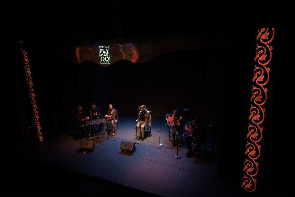 Imagen principal del artículo Los orígenes de los teatros y como irrumpió el flamenco en ellos