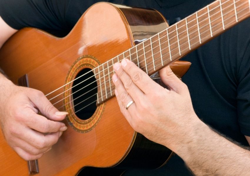 Imagen principal del artículo El papel de los guitarristas en el flamenco