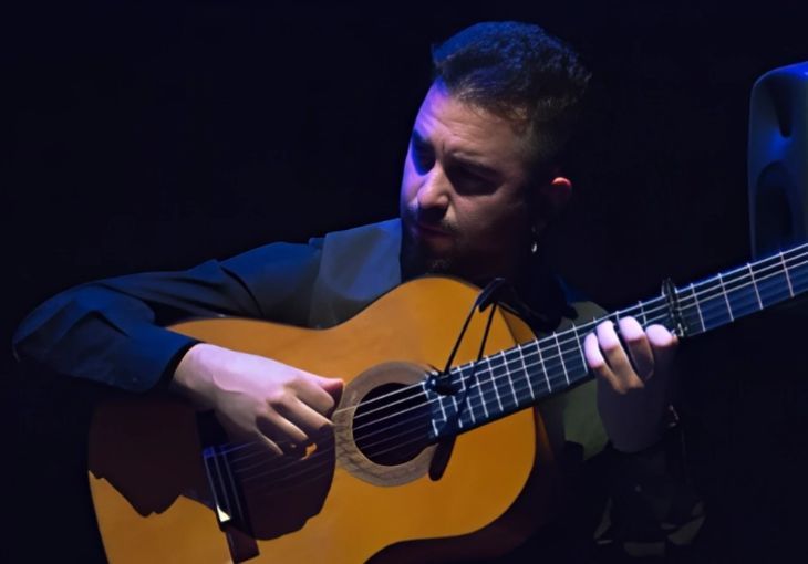 Imagen principal del artículo Manolín García, uno de los guitarristas de nuestro elenco